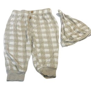 Milkberry bamboo pants and hat
